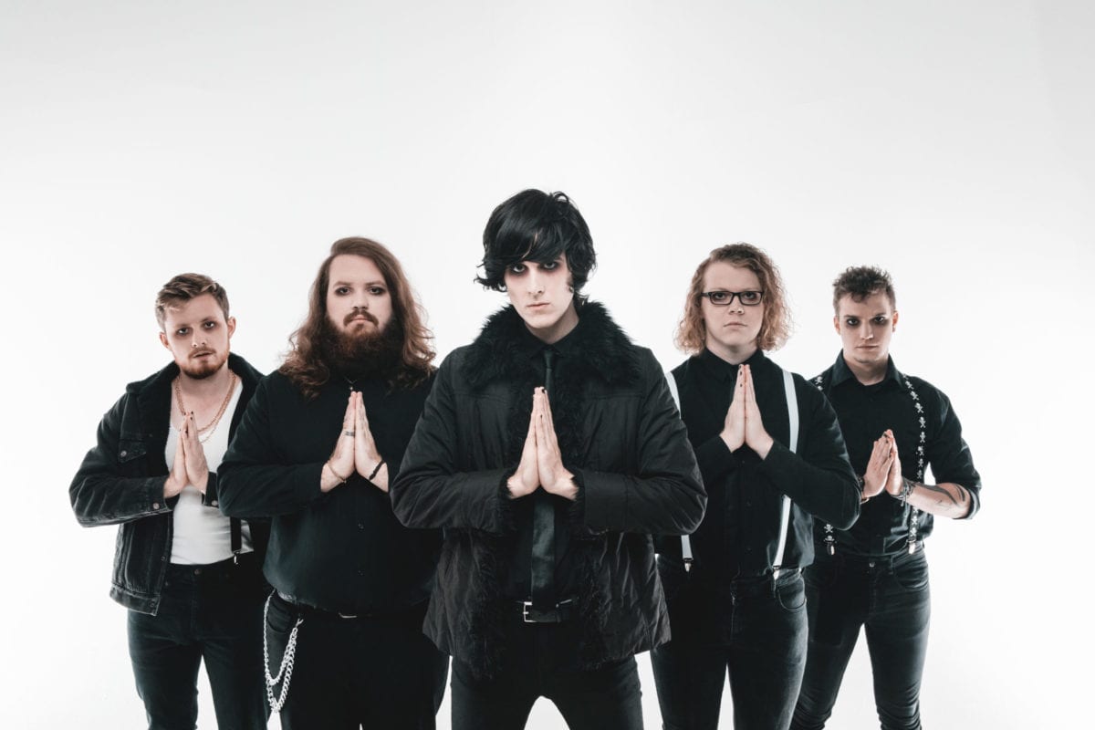 Debut Single From WOLF & CHAIN | HEAVY Magazine