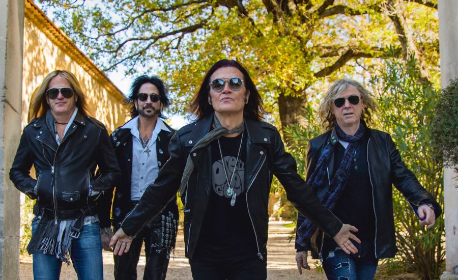 THE DEAD DAISIES Get A Move On