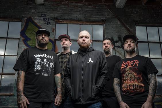 HATEBREED Share “Cling To Life”