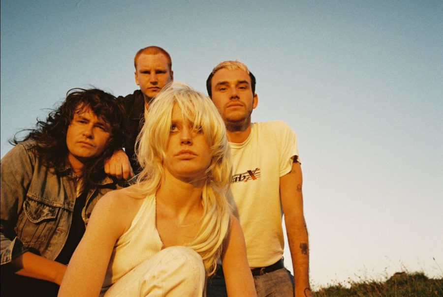 AMYL AND THE SNIFFERS Drop New Single