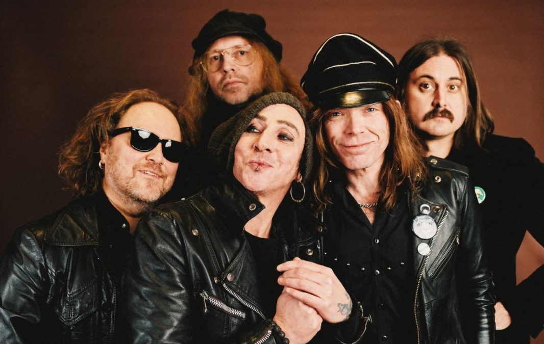 THE HELLACOPTERS Release EP