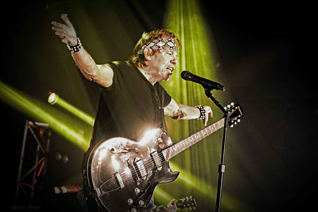 Live Photo Gallery: GEORGE THOROGOOD, Hamish Anderson. Fortitude Music Hall 08/11/22