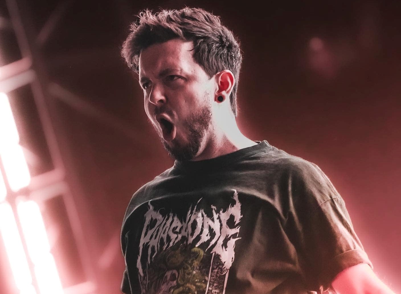 PHASEONE Teams With VOID OF VISION ON 'Eyes Wide Shut' HEAVY Magazine