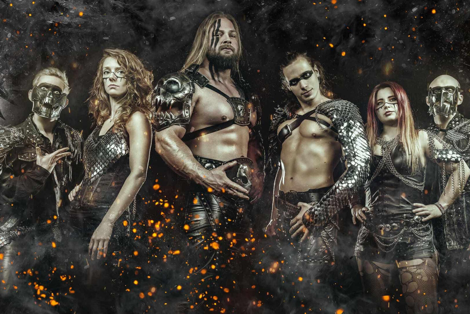 Hear the drum. Hear the drum. Барабан для детей. Уроки игры на барабанах. Человек с барабаном.